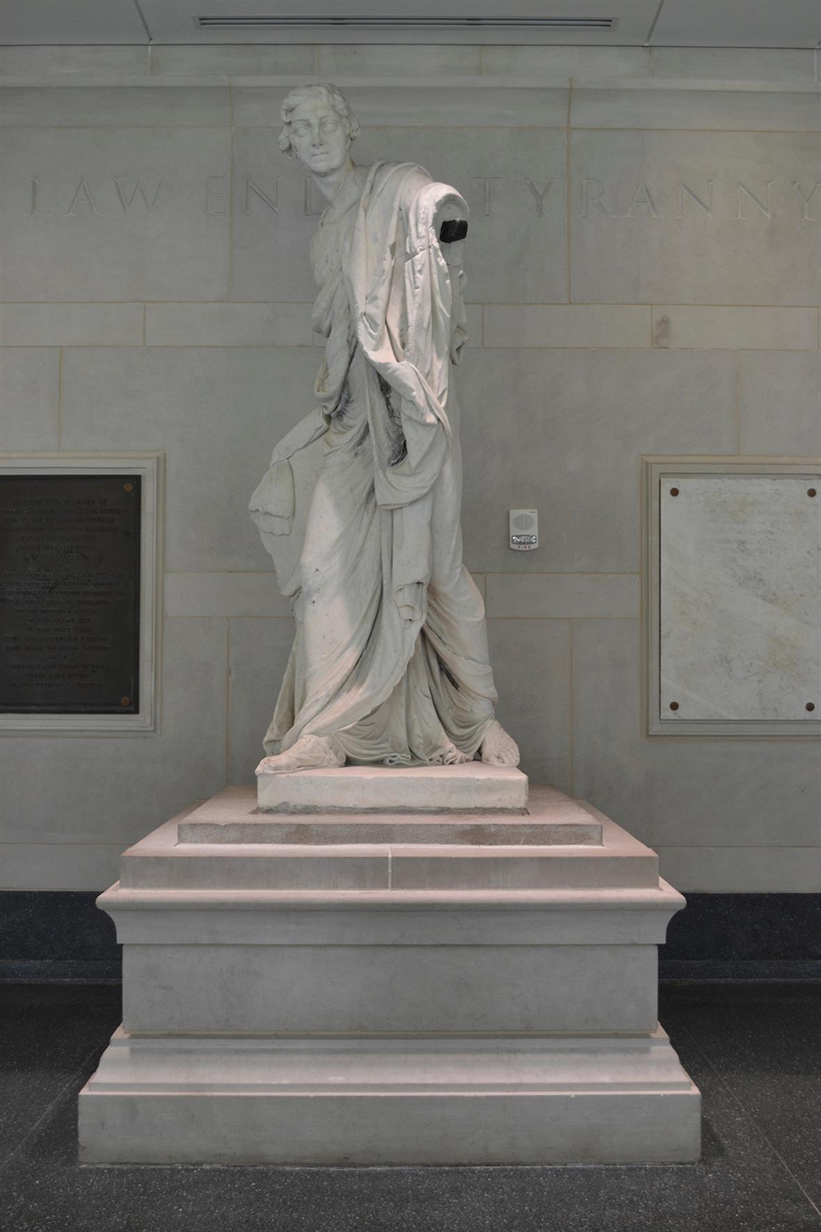 William Pitt the Elder statue.
